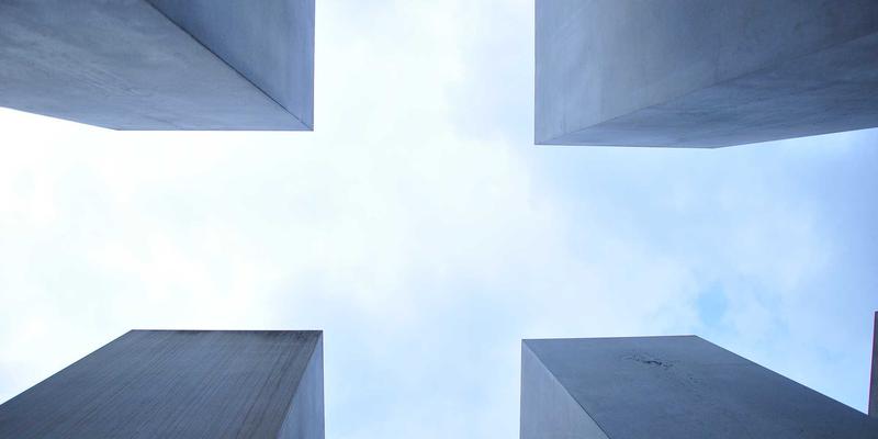 从《酸骑兵》看沉浸式模拟游戏的关卡设计哲学：网络游戏攻略与玩家社区的深度解析