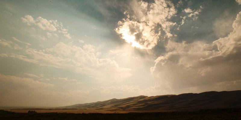 酸骑兵47：一场颠覆传统的沉浸式暗杀盛宴 | 深度评测与社区热议