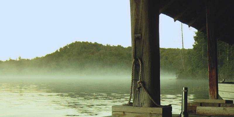 酸骑兵任务系统设计解析：线性流程与开放探索的巧妙结合